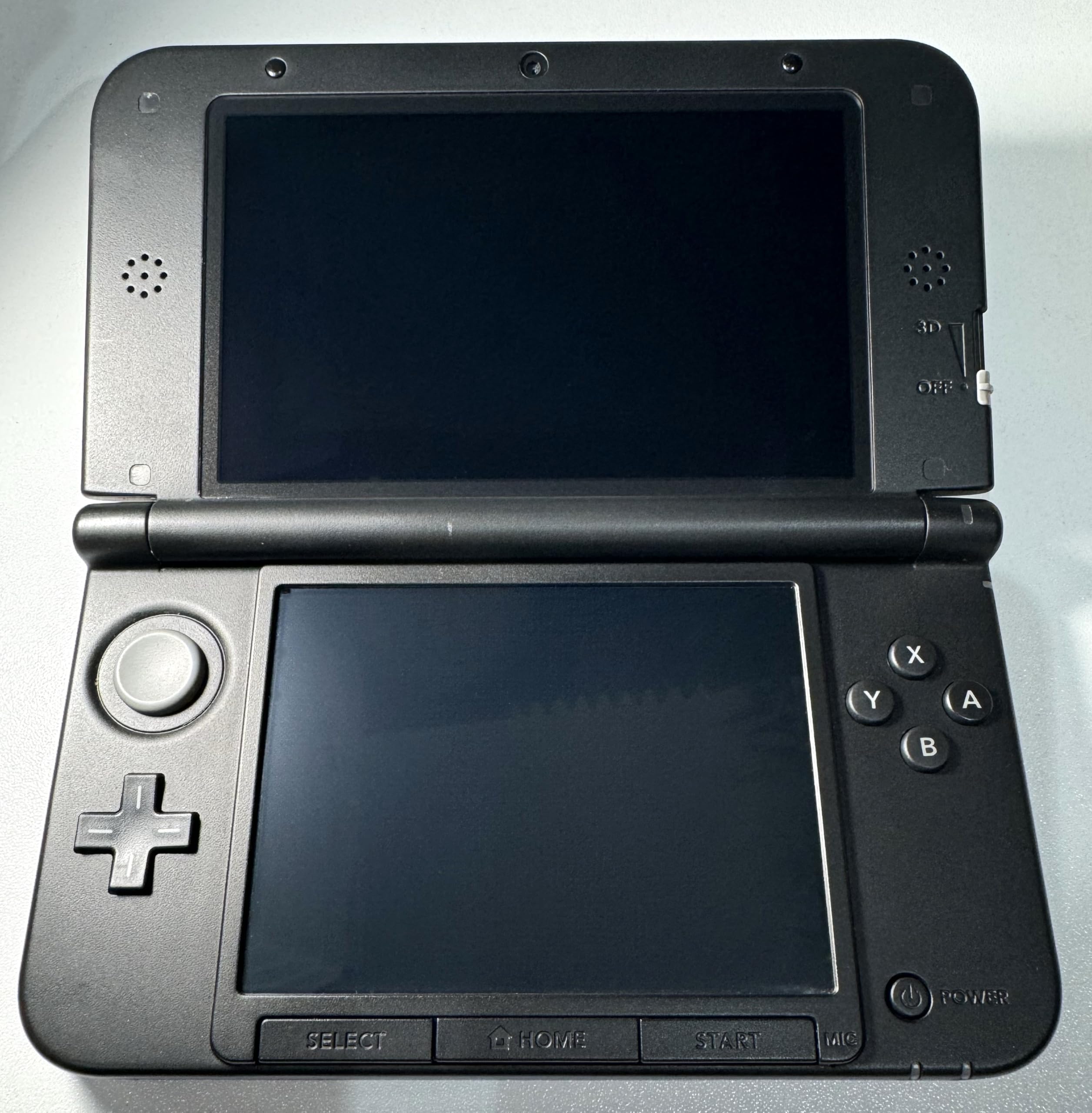 Nintendo Handheld Console XL - Silver with Pre-installed Luigi's